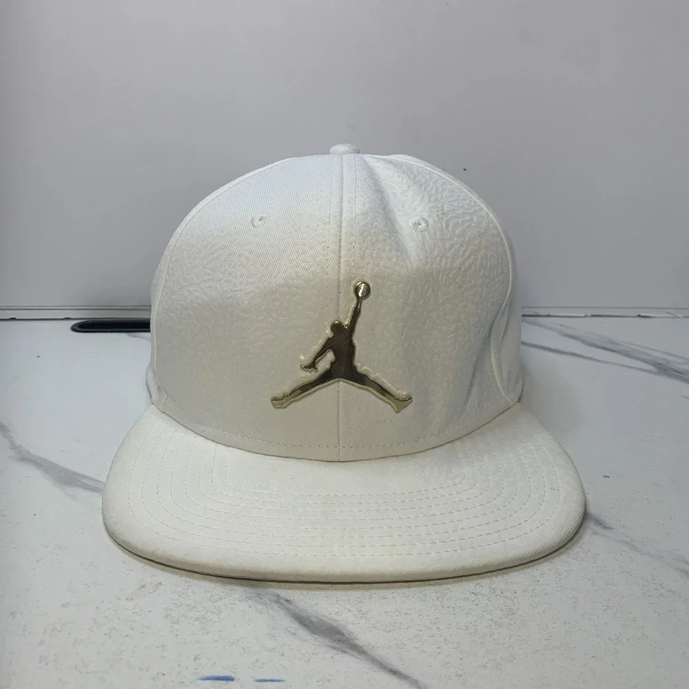 Air Jordan Hat Men White Cement Elephant Metal Logo Jumpman Snap Back Cap